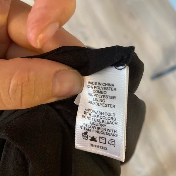 NWT CECE Black Lace Sleeveless Dress size 8P - Picture 15 of 15